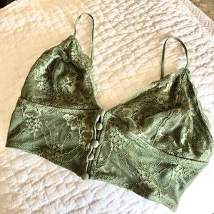 Bralette Urban Outfitters with Lace
